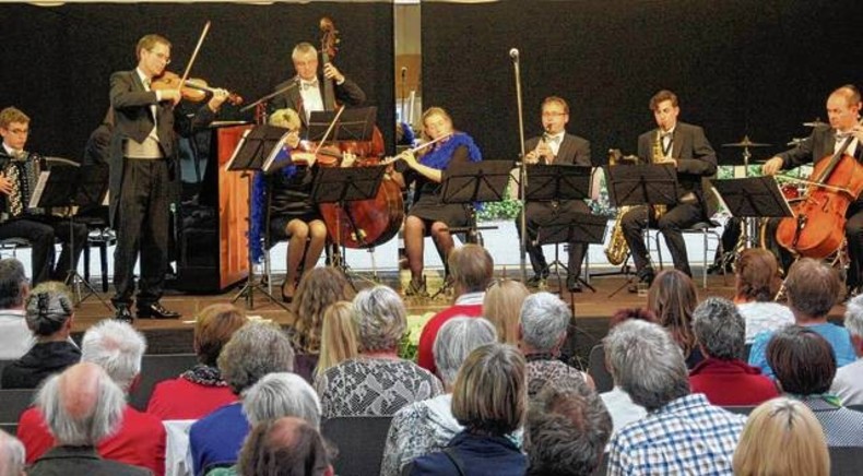 Sommernachtskonzert Rosenberg Sommernachtskonzert Rosenberg