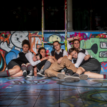"Girls like that / Mädchen wie die" - L. Abele, M- Mauch, J. Schulze, V. Wider, L. Boiral Lieuther & D. Mohr (Foto: MINZ&KUNST Photography)