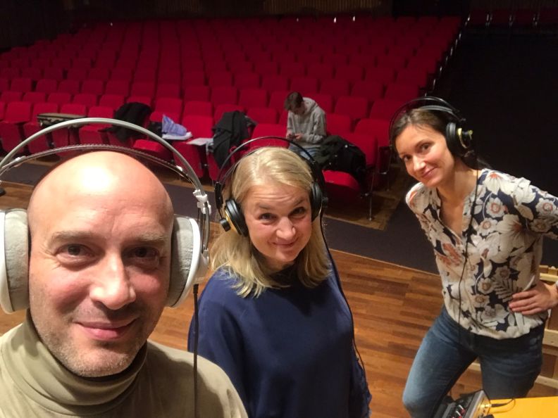https://www.klaviertrio-hannover.de/ https://www.klaviertrio-hannover.de/