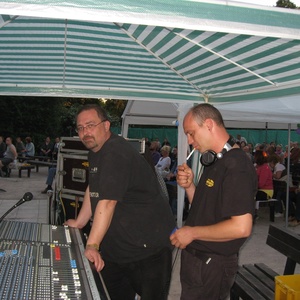 Robert beim Bluesfestival Bad Berka an der Technik