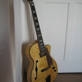 Henning Doderer Archtop