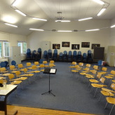 Der Musikraum der Beethoven-Schule vor der Probe des Großen Chores