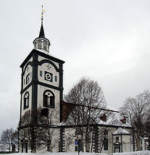 Röros Kirche (Bild: Wikipedia) Röros Kirche (Bild: Wikipedia)