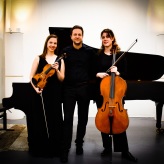 Violine: Flurina Sarott, Cello: Ioanna Seira