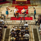  © László Tréznik