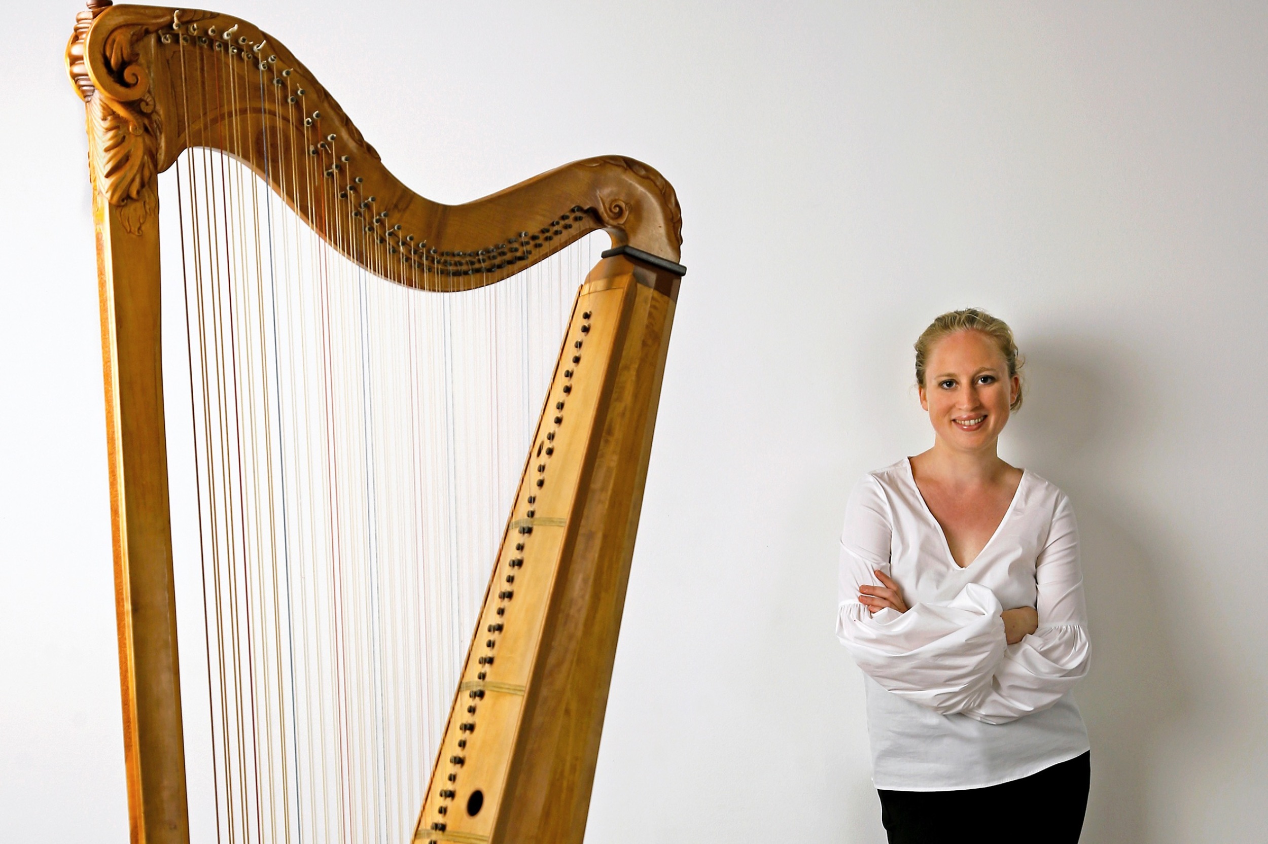 Hélène Nassif Arpa Doppia Continuo