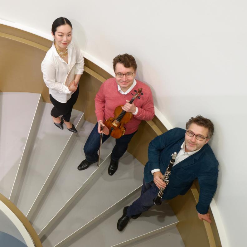 Trio Sergei Bolotny violin Joost van Rheden clarinet Keiko Sakuma piano photo Michiel Klep 2017 Trio Sergei Bolotny violin Joost van Rheden clarinet Keiko Sakuma piano photo Michiel Klep 2017