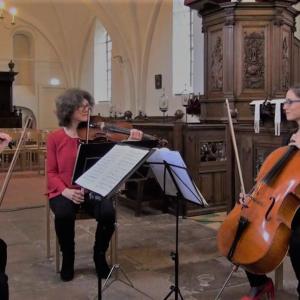 String Trio Sergei Bolotny violin Ulrike Adam alt Noelle Weidmann cello