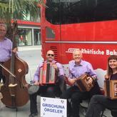 Einweihung Bernina-Express Bus mit Gastmusikantin Ruth Kessler