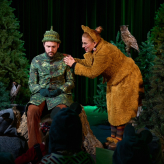 Denis Maurer (Felix), Larissa Angelini (Frau Immergrün) © Maria Cheilopoulou 