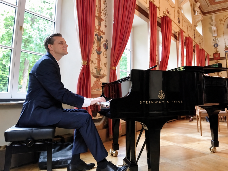 Pianist Trauung und Hochzeit München