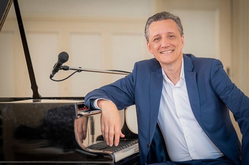 Pianist & Sänger Raum München