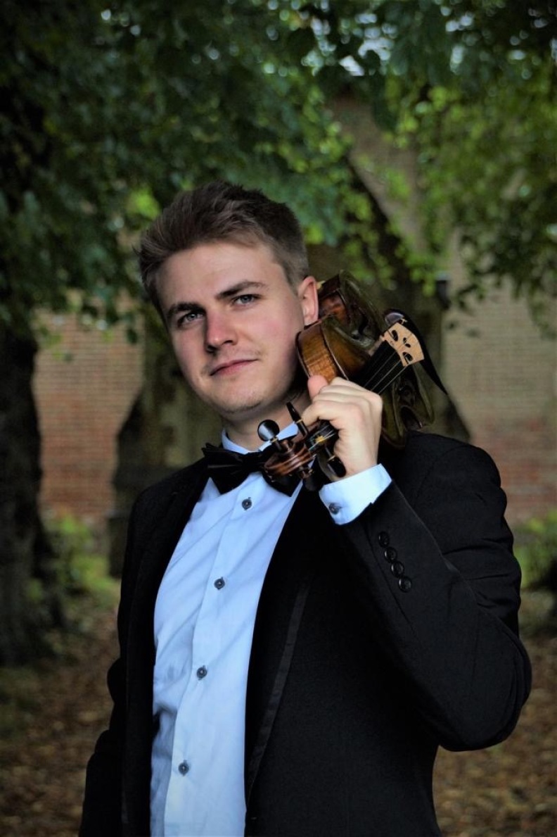 Ferdinand, Violine avec brilliance Ferdinand, Violine avec brilliance