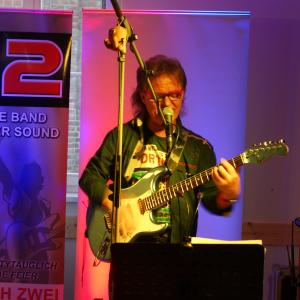 "1FACH2"  - Bernd: Die Gitarre-die Leidenschaft