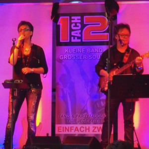 "1FACH2" Live on Stage
