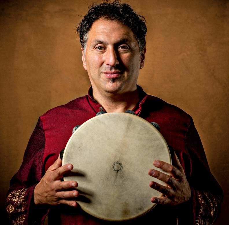 photo by Yoshi Toscani