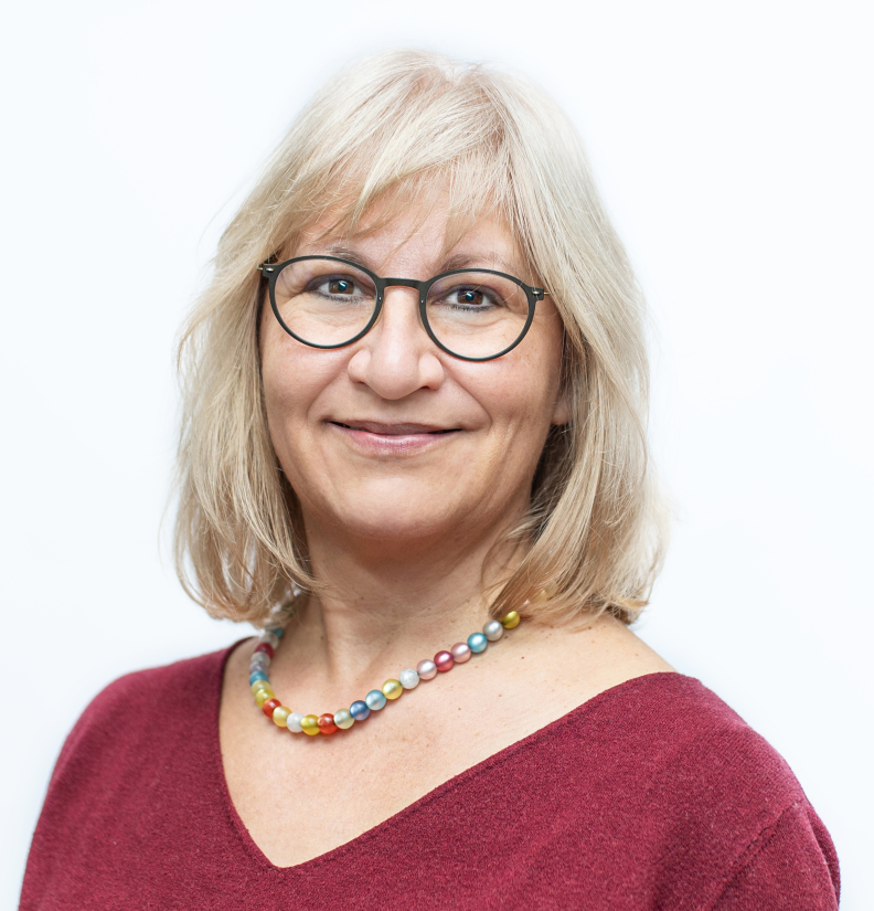 Monika Kornisch Monika Kornisch