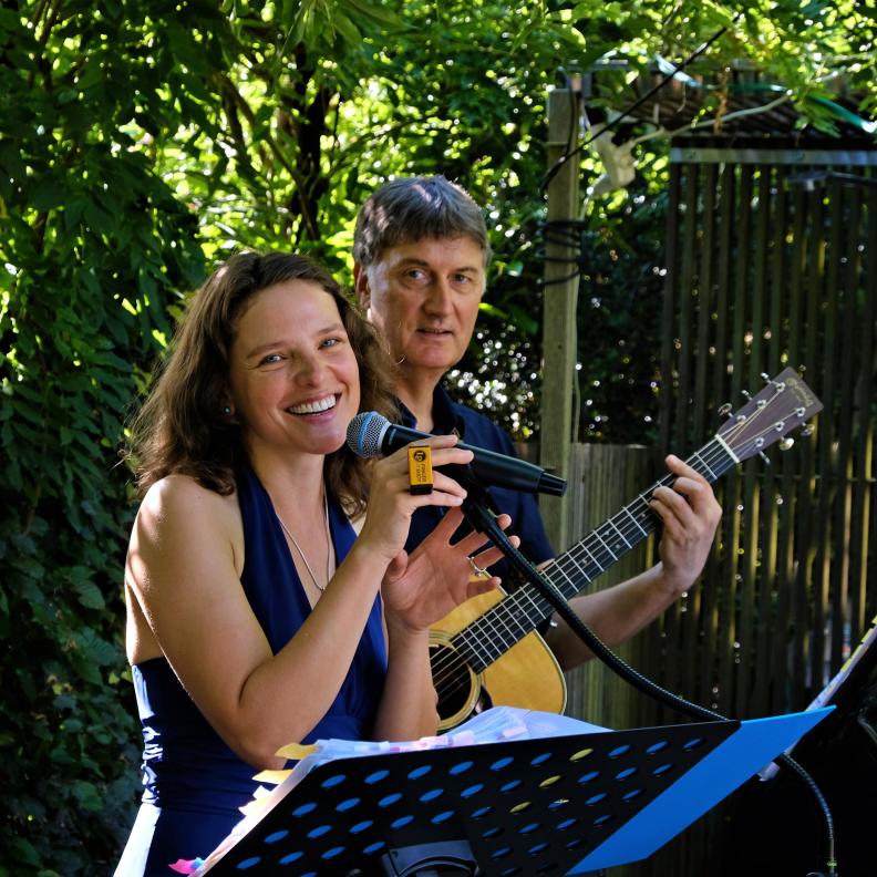 DUO POLÝCHROMOS mit Elisabeth Wetzel und Dirk Kreuzer