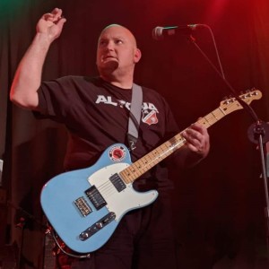 Keule - Gitarre, Backings