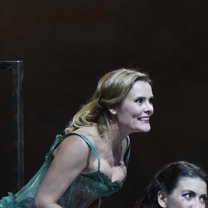 Woglinde in Götterdämmerung (Ramona Zaharia, Anke Krabbe, Kimberley Boettger-Soller) Inszenierung: D. Hilsdorf